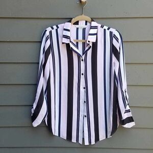 Bianca Nygard Black white Pink Stripe Poly Button Down size Small